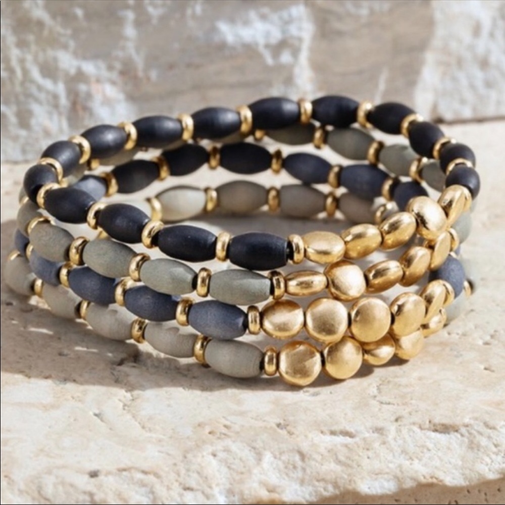 ✅Dazzling wood and metal stretch bracelet
